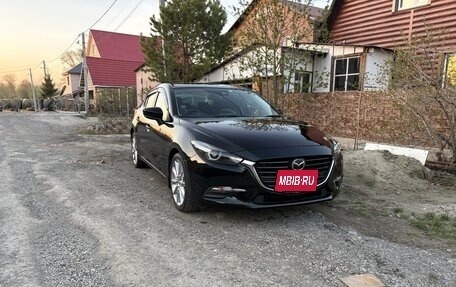 Mazda Axela, 2018 год, 1 600 000 рублей, 6 фотография
