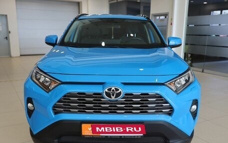 Toyota RAV4, 2019 год, 3 511 000 рублей, 2 фотография