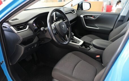 Toyota RAV4, 2019 год, 3 511 000 рублей, 14 фотография