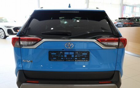 Toyota RAV4, 2019 год, 3 511 000 рублей, 6 фотография