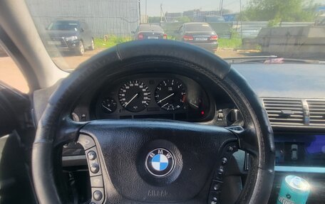 BMW 5 серия, 2001 год, 510 000 рублей, 13 фотография