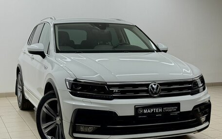 Volkswagen Tiguan II, 2019 год, 3 089 000 рублей, 3 фотография