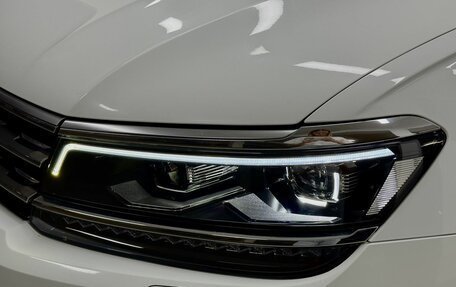 Volkswagen Tiguan II, 2019 год, 3 089 000 рублей, 8 фотография