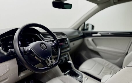 Volkswagen Tiguan II, 2019 год, 3 089 000 рублей, 11 фотография