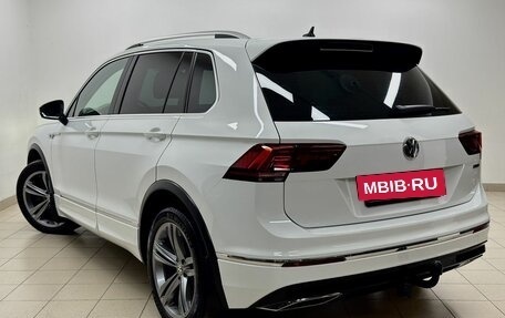 Volkswagen Tiguan II, 2019 год, 3 089 000 рублей, 4 фотография