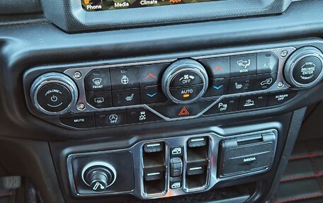 Jeep Wrangler, 2022 год, 5 700 000 рублей, 16 фотография
