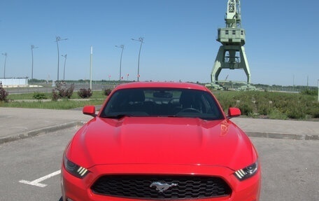 Ford Mustang VI рестайлинг, 2016 год, 3 500 000 рублей, 2 фотография