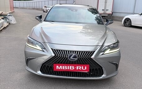 Lexus ES VII, 2019 год, 3 700 000 рублей, 2 фотография