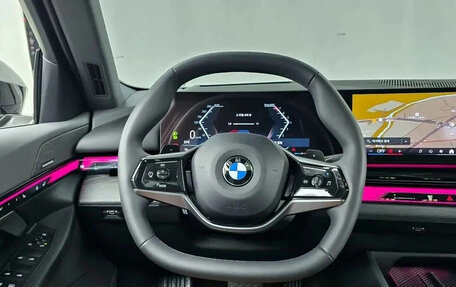 BMW 5 серия, 2023 год, 8 фотография