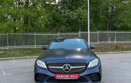 Mercedes-Benz C-Класс, 2018 год, 2 850 000 рублей, 3 фотография