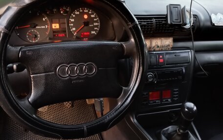 Audi A4, 1995 год, 270 000 рублей, 7 фотография