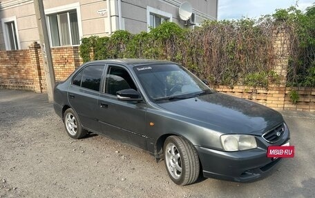 Hyundai Accent II, 2004 год, 320 000 рублей, 2 фотография