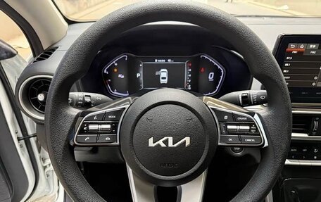 KIA K3, 2023 год, 1 700 000 рублей, 21 фотография