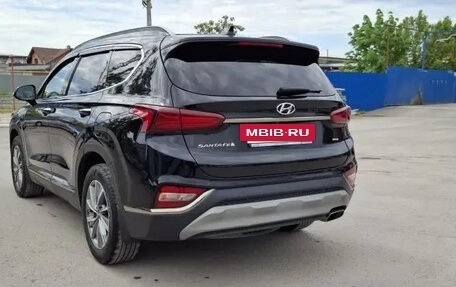 Hyundai Santa Fe IV, 2018 год, 2 425 000 рублей, 9 фотография