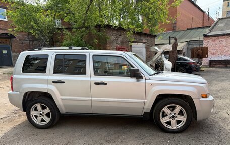 Jeep Liberty (Patriot), 2007 год, 800 000 рублей, 4 фотография