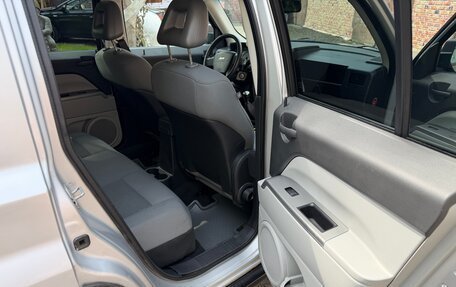 Jeep Liberty (Patriot), 2007 год, 800 000 рублей, 9 фотография