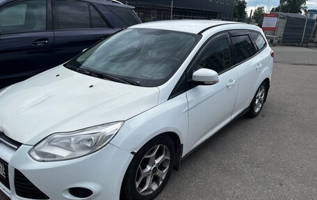 Ford Focus III, 2013 год, 700 000 рублей, 2 фотография