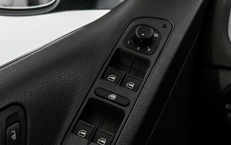 Volkswagen Tiguan I, 2013 год, 949 000 рублей, 16 фотография