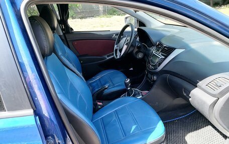 Hyundai Solaris II рестайлинг, 2011 год, 510 000 рублей, 11 фотография