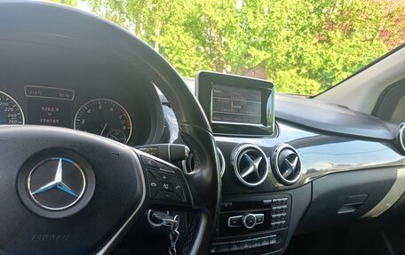 Mercedes-Benz B-Класс, 2012 год, 1 200 000 рублей, 9 фотография