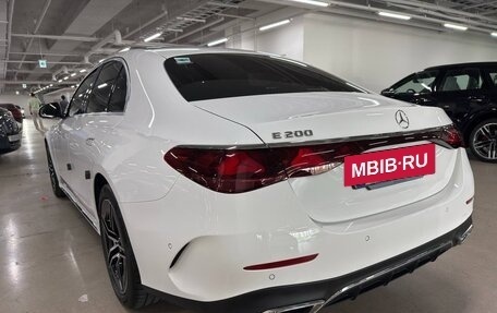 Mercedes-Benz E-Класс, 2025 год, 6 299 000 рублей, 4 фотография