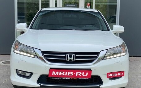Honda Accord IX рестайлинг, 2013 год, 1 599 000 рублей, 3 фотография