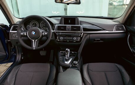 BMW 3 серия, 2018 год, 1 995 000 рублей, 26 фотография