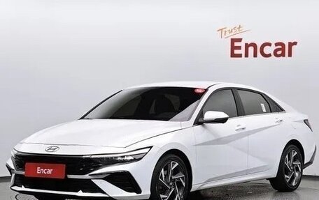 Hyundai Avante, 2023 год, 1 800 000 рублей, 2 фотография
