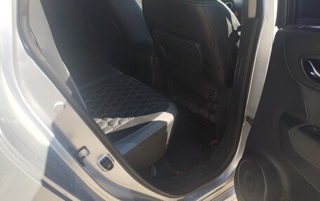 Renault Koleos I рестайлинг 2, 2010 год, 800 000 рублей, 3 фотография