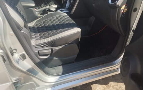 Renault Koleos I рестайлинг 2, 2010 год, 800 000 рублей, 4 фотография
