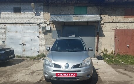 Renault Koleos I рестайлинг 2, 2010 год, 800 000 рублей, 11 фотография