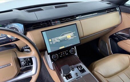 Land Rover Range Rover IV рестайлинг, 2022 год, 18 200 000 рублей, 9 фотография