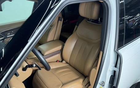 Land Rover Range Rover IV рестайлинг, 2022 год, 18 200 000 рублей, 10 фотография