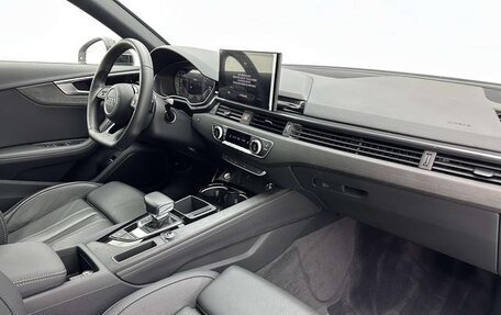 Audi A4, 2022 год, 2 080 000 рублей, 10 фотография