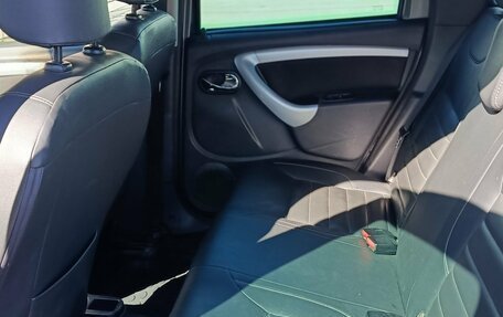 Nissan Terrano III, 2015 год, 690 000 рублей, 7 фотография