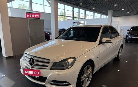 Mercedes-Benz C-Класс, 2011 год, 1 500 000 рублей, 14 фотография