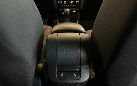 Skoda Rapid II, 2021 год, 1 850 000 рублей, 33 фотография