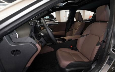 Lexus ES VII, 2025 год, 5 700 000 рублей, 9 фотография