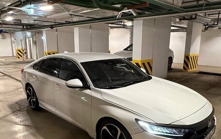 Honda Accord IX рестайлинг, 2018 год, 1 900 000 рублей, 1 фотография