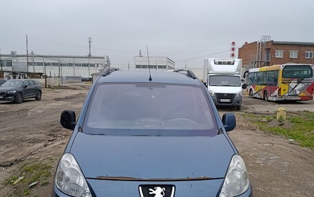 Peugeot Partner II рестайлинг 2, 2011 год, 295 000 рублей, 1 фотография