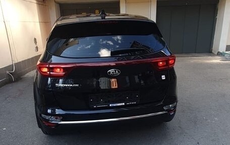 KIA Sportage IV рестайлинг, 2020 год, 2 700 000 рублей, 3 фотография