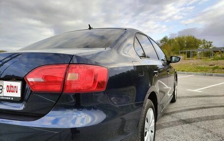 Volkswagen Jetta VI, 2011 год, 1 390 000 рублей, 3 фотография