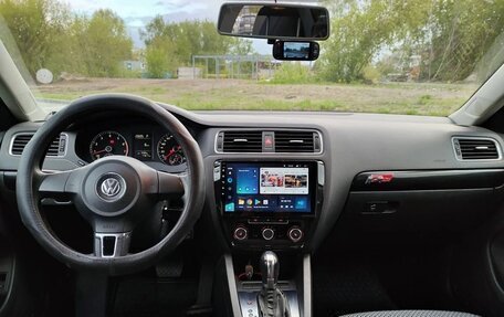 Volkswagen Jetta VI, 2011 год, 1 390 000 рублей, 11 фотография