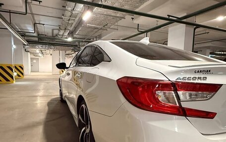 Honda Accord IX рестайлинг, 2018 год, 1 900 000 рублей, 8 фотография