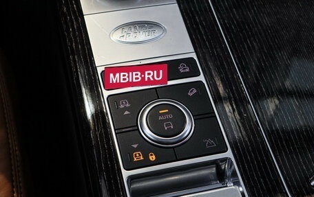 Land Rover Range Rover IV рестайлинг, 2020 год, 6 350 000 рублей, 25 фотография