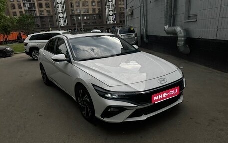 Hyundai Elantra, 2023 год, 2 260 000 рублей, 3 фотография