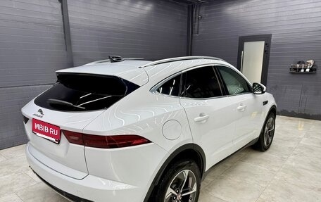 Jaguar E-Pace, 2021 год, 3 450 000 рублей, 4 фотография