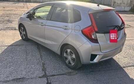 Honda Fit III, 2013 год, 940 000 рублей, 4 фотография