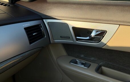 Jaguar XF I рестайлинг, 2014 год, 1 570 000 рублей, 22 фотография