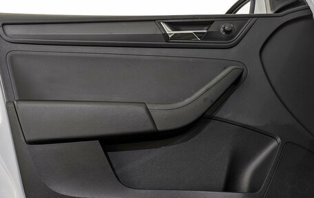 Skoda Rapid II, 2021 год, 1 225 000 рублей, 19 фотография